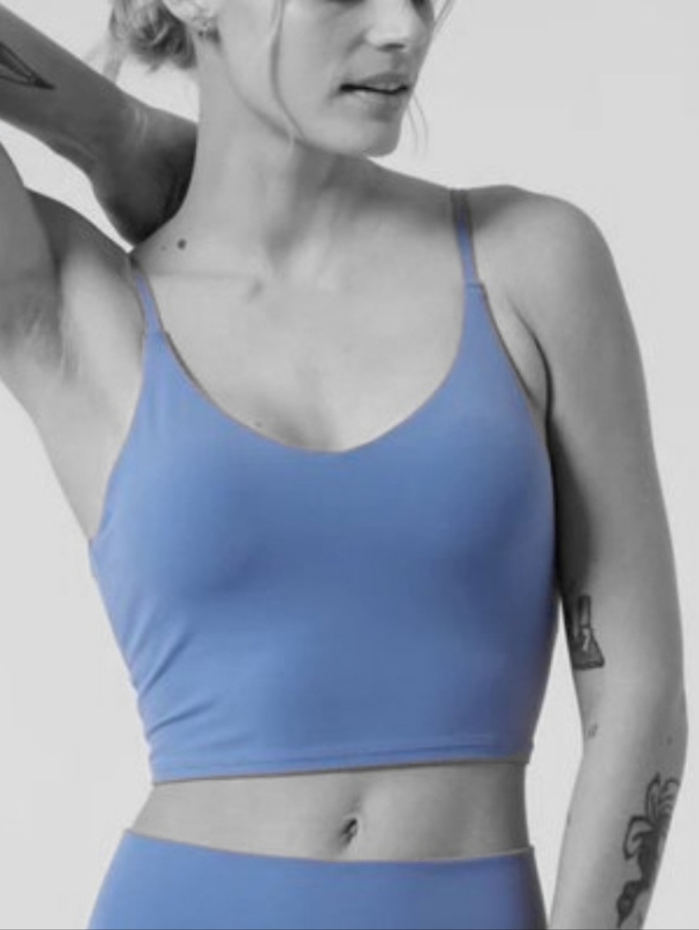 Athleta Elation V-Neck Crop D-DD